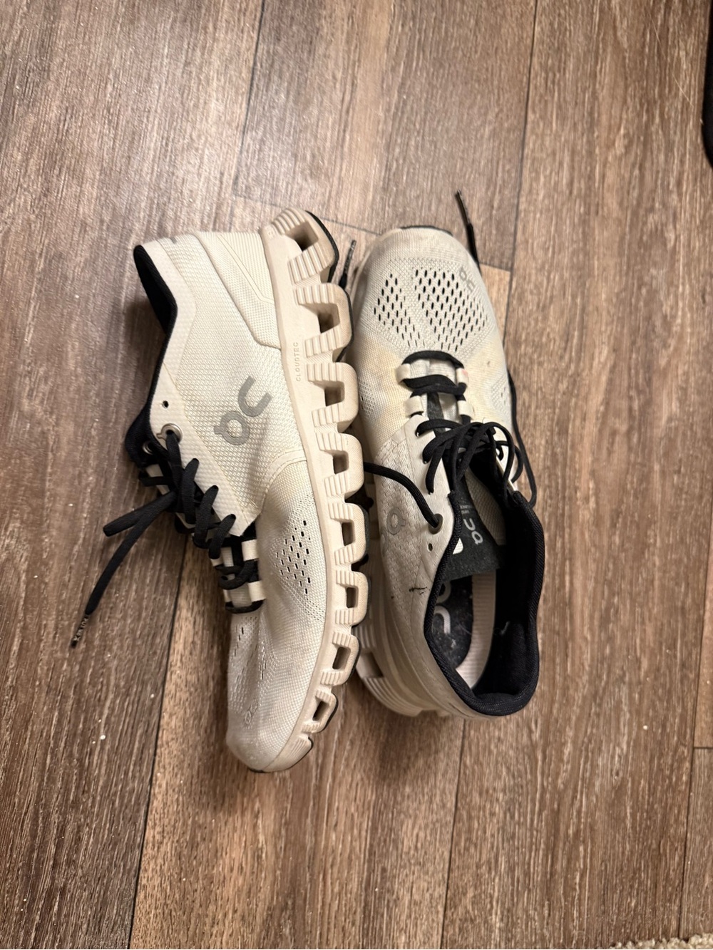 On Running Men’s Running Shoes - White & Black
